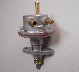 Polttoainepumppu BCD 2548/6.  OE RENAULT 7700723168.  Renault Fuego, Renault Super 5, Renault 9,  11,  16,  17, 18,  20,  21, Trafic I, (1.6,  1.7 bensiini).  Renault 30 (2.6)