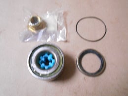 Takapy&ouml;r&auml;n laakerisarja  Laakeriset / NSK.  OE  TOYOTA 90369-28006.  Toyota Corolla V  (E80),   1983-1988.   Toyota Corolla VI  (E90),   1987-1992