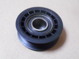 Moniurahihnan ohjainrulla  SKF  VKM 35002.  OE  OPEL 90409238,  1340535.  Opel Corsa B,   (1.2 - 1.6), 1993-00.  Opel Astra F,   (1.4,  1.6), 1991-98.  Opel Tigra,   (1.4,  1.6), 1997-00.  Opel Omega A,   (2.6, 3.0), 1987-94.  Opel Senator B,  (2