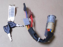 Virtalukko  VALEO 252121.   OE&nbsp; PEUGEOT&nbsp;416292.  Peugeot 106  I,  1991-1996.   Peugeot 106  II,  1996-2004.   Peugeot 405  II,  1992-1997.