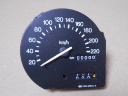 Nopeus- ja matkamittari  alkuper&auml;isosa  FORD 6577830.  90FB625R.  Ford Fiesta Mk3, 1989-1995.  Trippimittarilla.