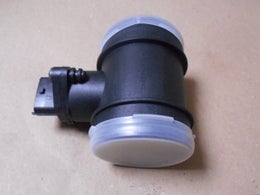 Ilmamassamittari  BOSCH  0281002180.  OE&nbsp; OPEL  836592,  ym.  Opel Corsa C,  (1.7 DI/DTI), 2000-09.  Opel Astra G,  (1.7 DTI/TD,  2.0 DI/DTI), 1998-05.  Opel Zafira A,  (2.0 DI/DTI), 1999-05.  Opel Vectra B,  (2.0 DI/DTI), 1997-00.  Opel Omega B,  (2.0 D