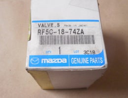 Alipainepumpun magneettiventtiili  dieselmoottoriin  alkuper&auml;isosa  MAZDA RF5C-18-74ZA.  DENSO 139700-0700.  MAZDA 6 GH,   (2.0 MZR-CD), 140 HV,  2007-2010.   Mazda 5,  Mazda CX-7