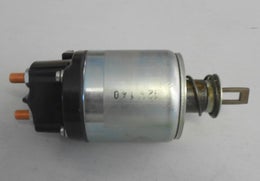 Starttimoottorin  solenoidi  BlueLine 20-32110.  12V.  OE  FIAT 4171243,  4474964,  4172113 .   Iveco Daily I,  1978-1989.   Iveco Daily II,  1989-1996.   Iveco Daily IV  Kuorma-auto,  2006-2011
