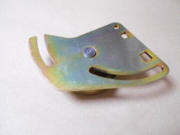 Moniurahihnan kiristin  INA/LuK  531 0038 10.  OE  CITROEN,  PEUGEOT 645376,  ym.  Citroen ZX,  (1.6,  1.9), 1991-97.  Citroen BX,  (1.6 - 1.9 GTi), 1982-94.  Peugeot 205,  (1.6 - 1.9 GTI),  1983-98.  Peugeot 405,  (1.9 - 1.9 MI-16 4x4), 1987-92