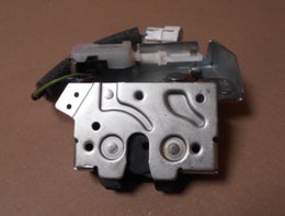 Takaluukun lukkolaite  alkuper&auml;isosa  FORD 4772533,  3S71-A43102-AC.   Ford Mondeo Mk3   Sedan  (B4Y),  Ford Mondeo Mk3 Hatchback  (B5Y),  Ford Mondeo Mk3 Farmari  (BWY),   2003-2007