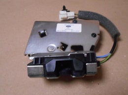 Takaluukun lukkolaite  alkuper&auml;isosa  FORD 4772533,  3S71-A43102-AC.   Ford Mondeo Mk3   Sedan  (B4Y),  Ford Mondeo Mk3 Hatchback  (B5Y),  Ford Mondeo Mk3 Farmari  (BWY),   2003-2007