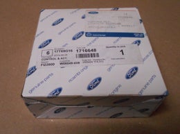 Xenon ajovalojen  korkeudens&auml;&auml;t&ouml;yksikk&ouml;  alkuper&auml;isosa  FORD 1716648,  7S71-13K031-BJ.  Ford Mondeo Mk4,  (BA7),  2007-2014.