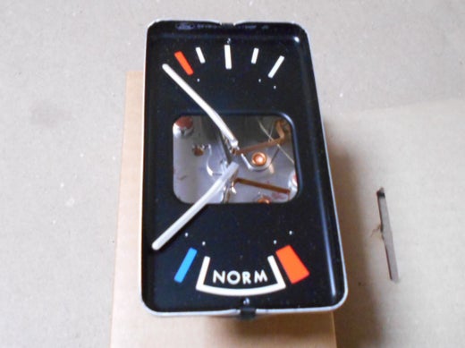 Polttoaine- ja l&auml;mp&ouml;tilamittari  alkuper&auml;isosa   FORD 6644725.  92VB-9K338-BA.   Ford Transit Mk3  (VE6),  1985-1991