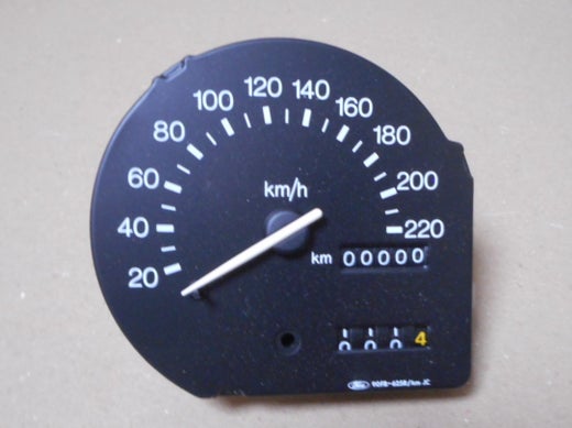 Nopeus- ja matkamittari  alkuper&auml;isosa  FORD 6577830.  90FB625R.  Ford Fiesta Mk3, 1989-1995.  Trippimittarilla.