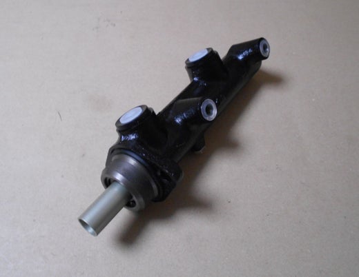 Jarrup&auml;&auml;sylinteri  ATE 010184.   OE  MERCEDES-BENZ 003 430 79 01,  ym.  Mercedes-Benz T1,  W601,  W602,   1977-1996